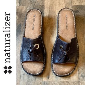 Naturalizer Gelene 2 Slides Size 8 W